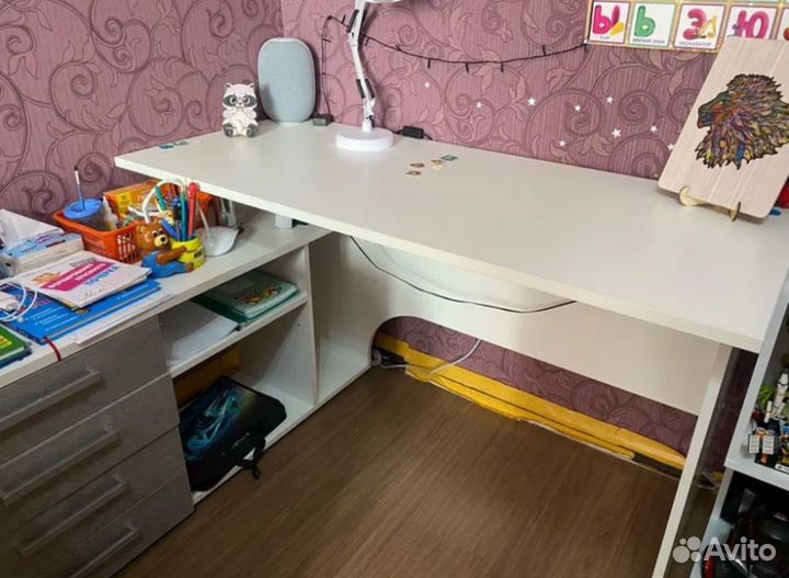 Стол письменный от производителя в наличии