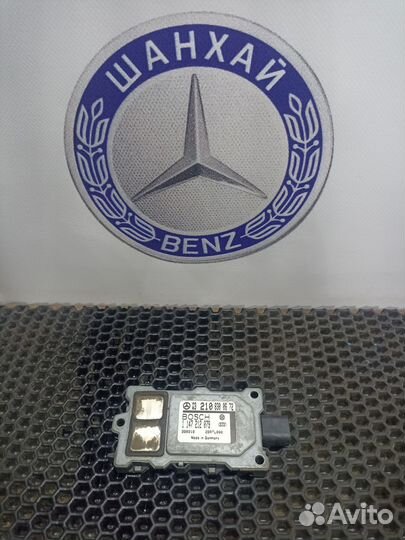 Датчик загрязненности воздуха E320 w210 Mercedes