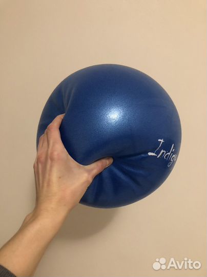 Мяч гимнастический 33-25 см