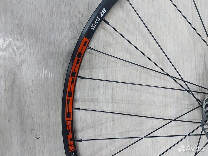 Колесо переднее 27.5и 28.и ротора 160,180