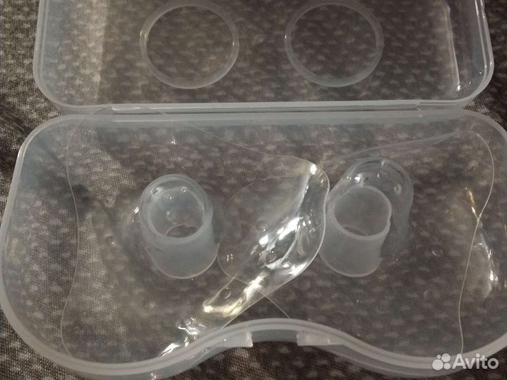 Накладки на грудь