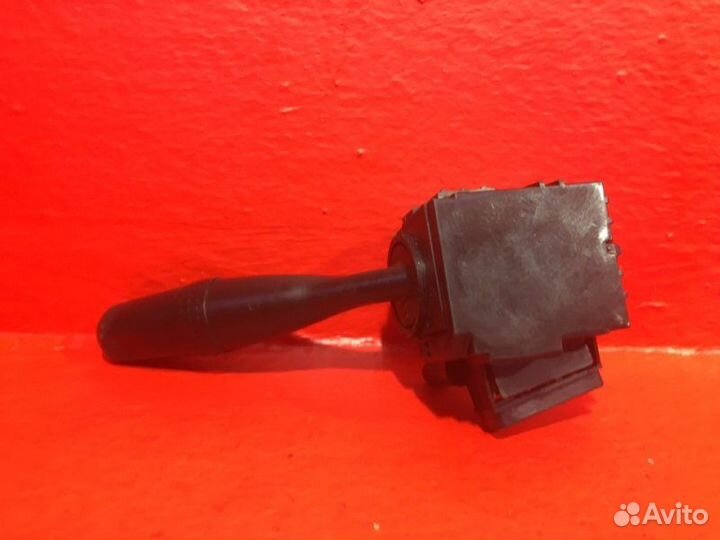 Переключатель подрулевой правый Suzuki Splash 1