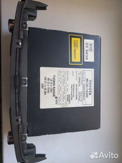 Штатная магнитола на Toyota auris E150