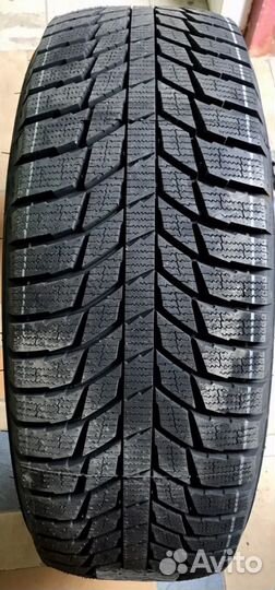 Triangle PL01 235/65 R17 108R