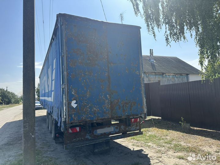 Полуприцеп шторный Fruehauf Шторный, 2002