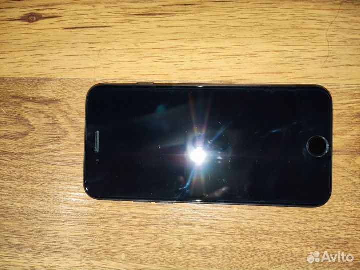 iPhone 7, 32 ГБ
