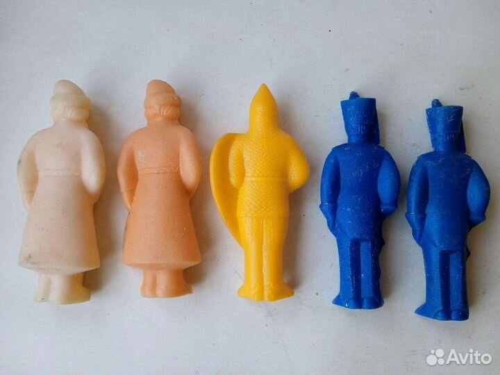 Солдатики СССР древние люди дутыши солдаты пластик