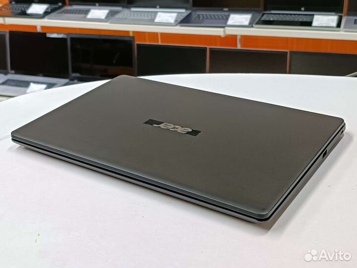 Витринный Acer 15.6