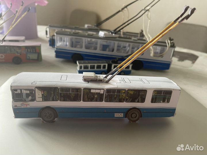 Модель троллейбуса зиу-682Г