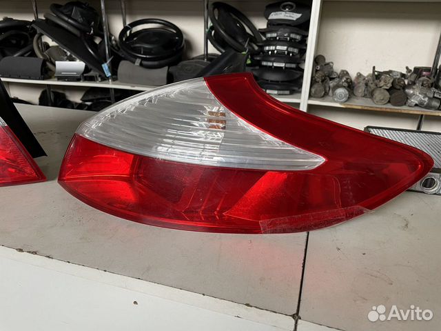 Фонарь правый Renault Megane III 2009-2016