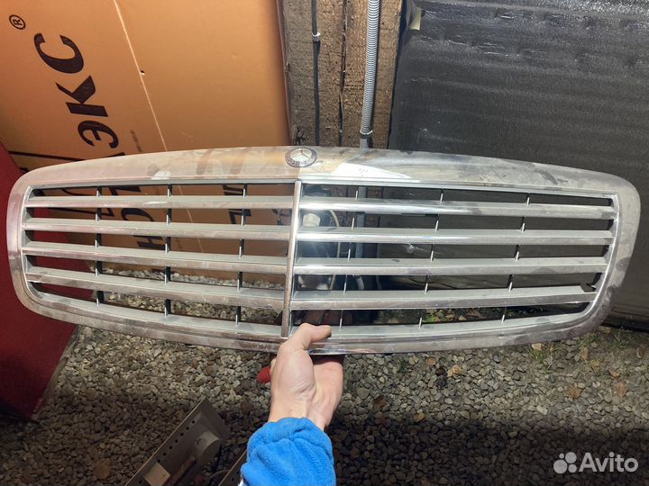 Решетка радиатора 221S