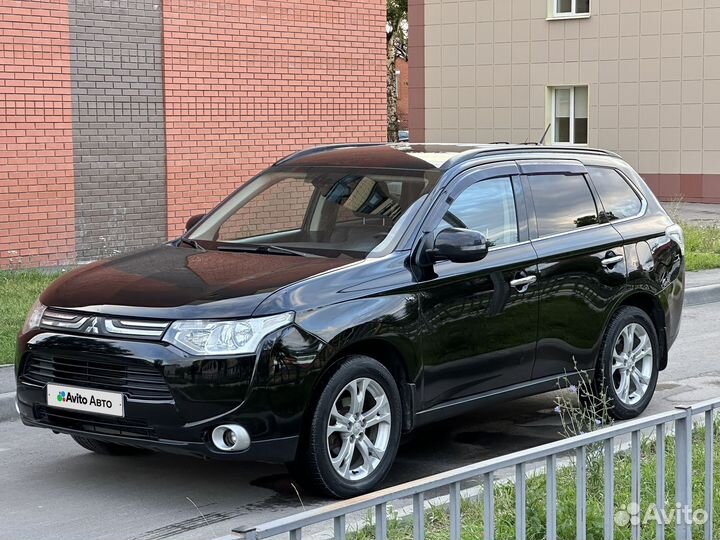 Mitsubishi Outlander 3.0 AT, 2013, 190 438 км