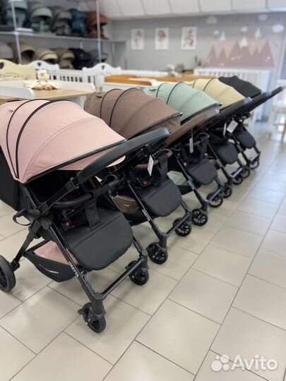 Коляска с перекидной ручкой Gretta