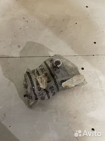 Кронштейн переднего бампера Audi A6 1995-1997