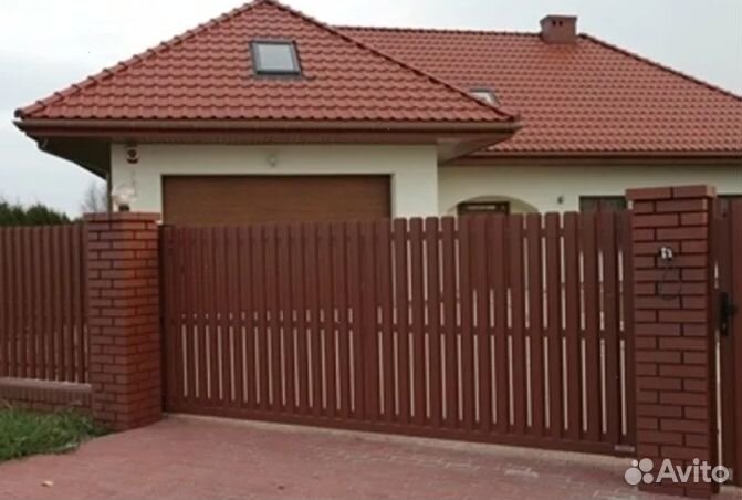 Забор металлический для дома быстро