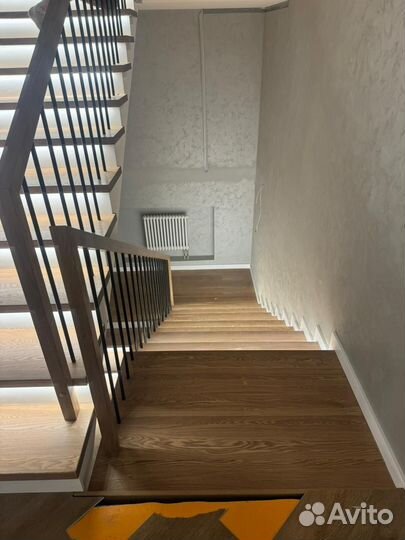 Лестница в дом на второй этаж