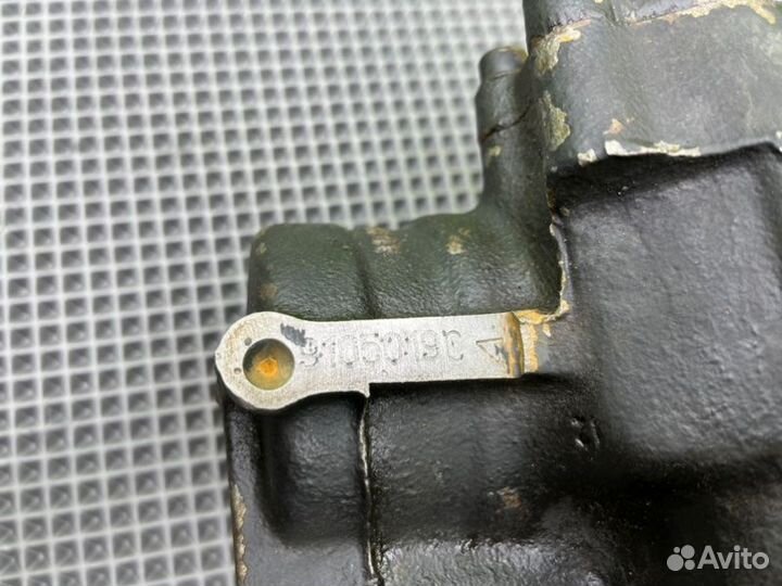 Рулевой редуктор Mercedes-Benz E-Class W124 M103