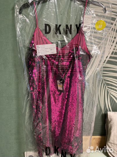 Платье dkny