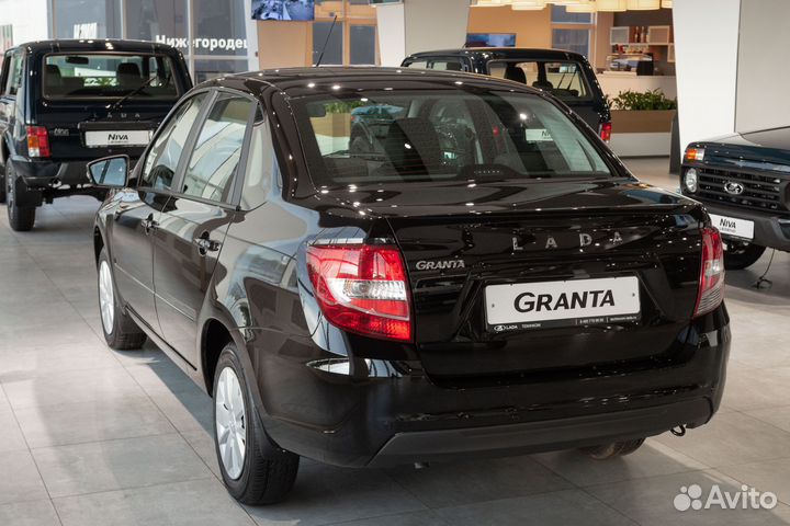 LADA Granta 1.6 МТ, 2023