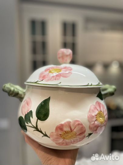 Винтажная супница Villeroy &boch, серия Wild-Rose