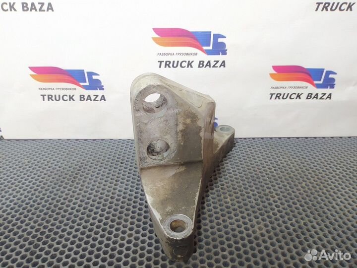 Кронштейн двигателя задний левый