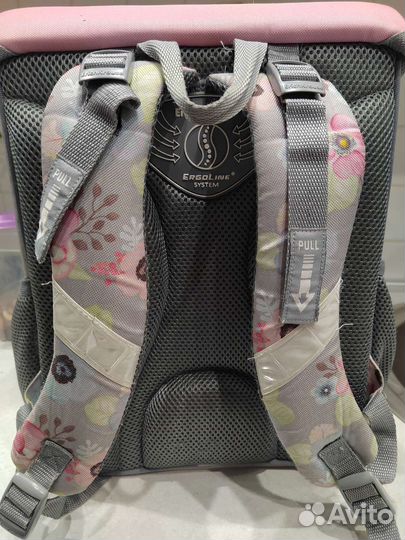 Школьный рюкзак