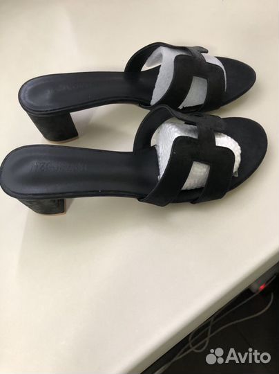 Шлепанцы женские 39 размер новые