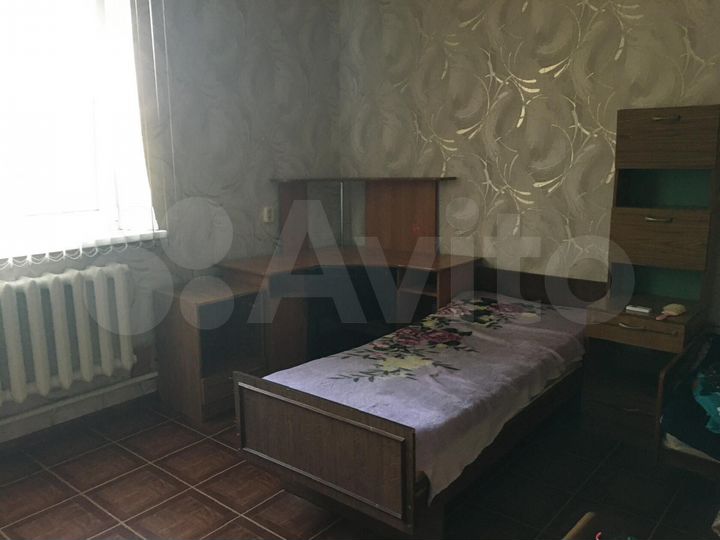 Комната 26 м² в 3-к., 1/1 эт.