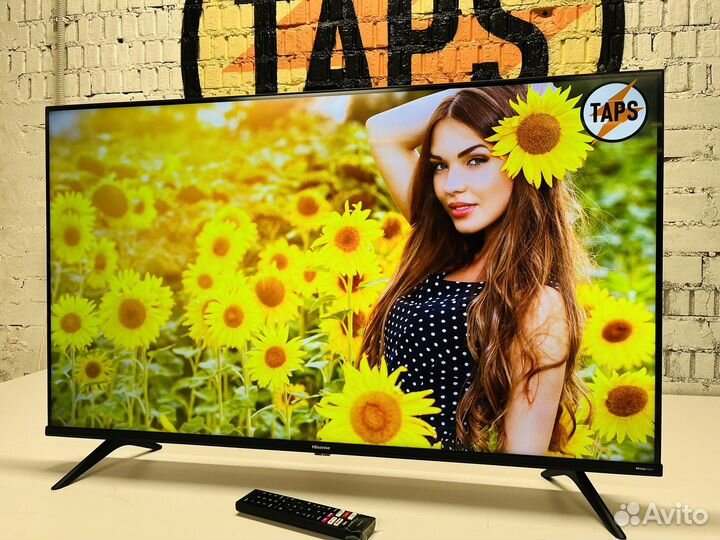 Метровый безрамочный Hisense 109см 4K SMART TV