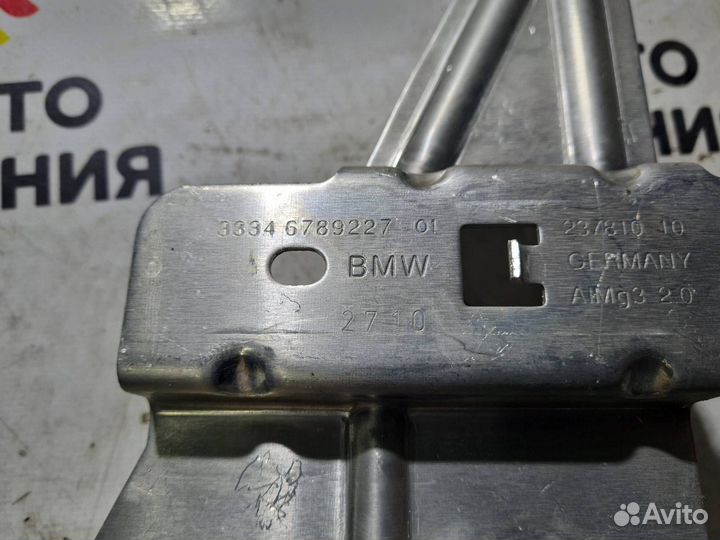 Кронштейн Bmw 5 F10 N52B30 2011