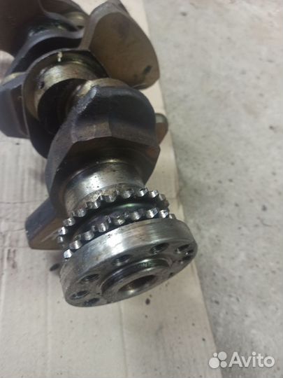 Коленвал Ауди А6 с6 BDW 2.4 стандарт