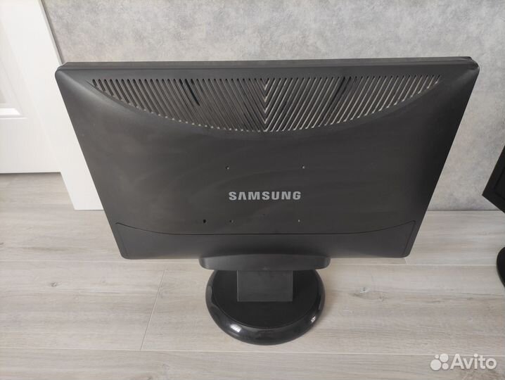 Мониторы Samsung