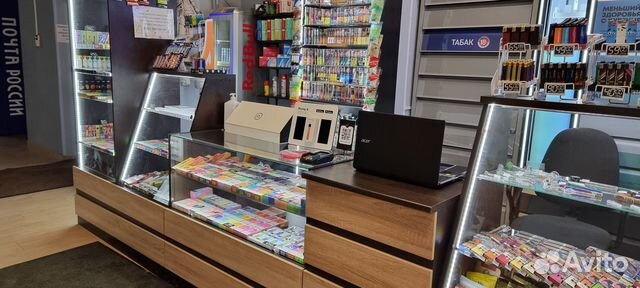 Табачная стойка и Стеллажи