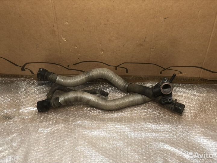 Патрубок Охлаждающей жидкости VAG