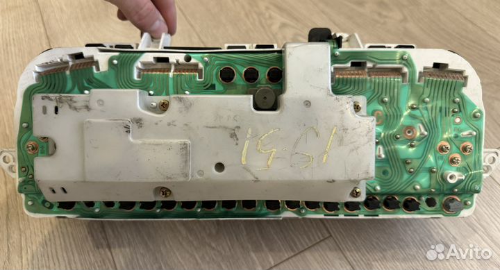 Приборная панель Toyota Crown JZS155 оптитрон