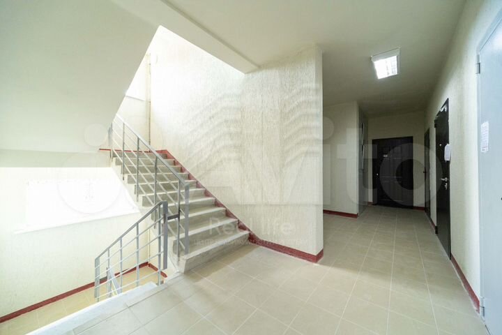 2-к. квартира, 68,3 м², 2/5 эт.