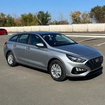 Hyundai i30 1.5 AT, 2023, 75 км, с пробегом, цена 2 599 000 руб.