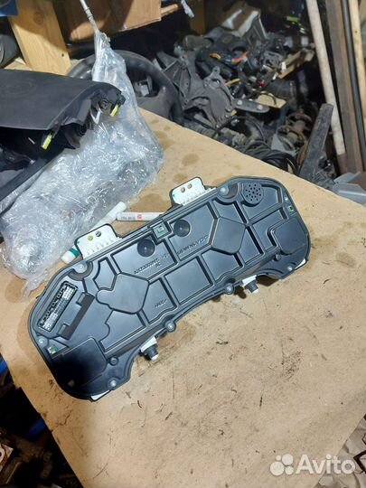 Панель приборов Toyota Corolla E150