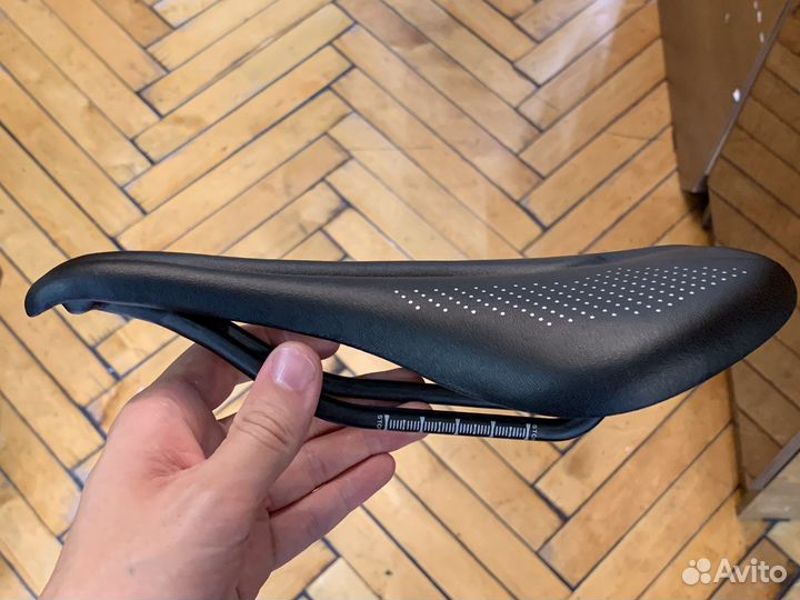 Седло велосипедное