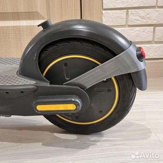 Поддержка заднего крыла Ninebot Max G30 G30P