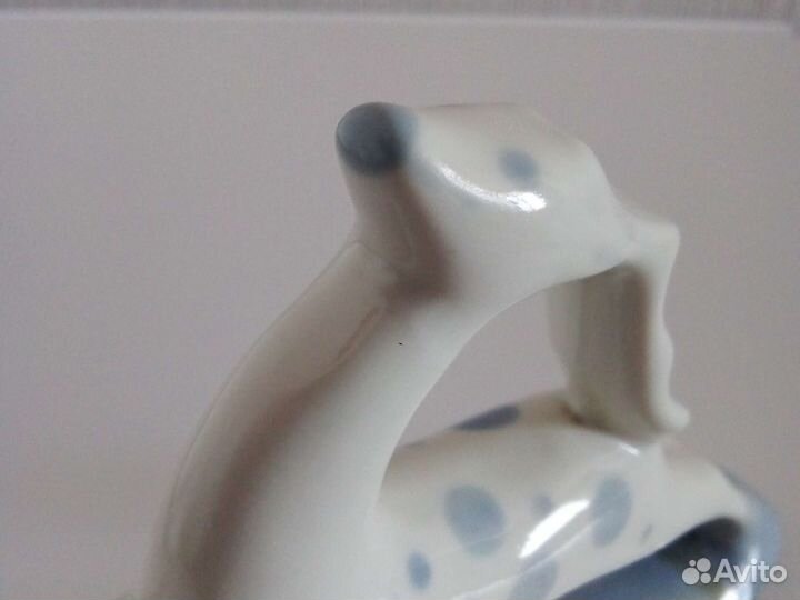 Фарфоровые статуэтка оленя СССР