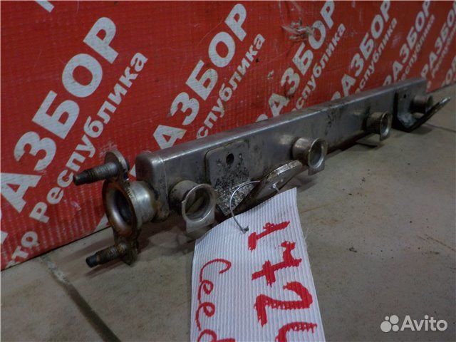 Топливная рампа Kia Ceed ED G4FC 2011