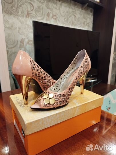 Туфли женские