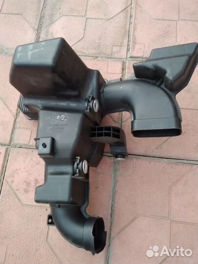 Kia Rio 4 резонатор воздушного фильтра