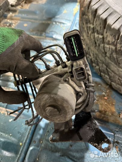 Блок abs mitsubishi delica 4