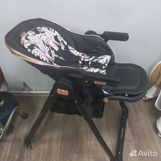 Новый стульчик для кормления Luxmom Q7
