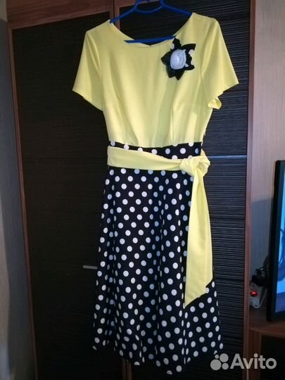 Платье с босоножками