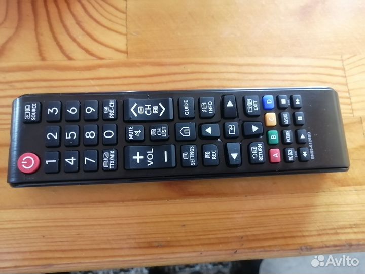 Смарт телевизор Samsung UE32J4500AK