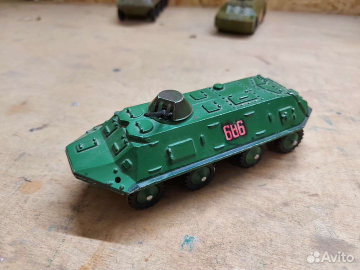 Танк т34, бтр, брдм, пушка