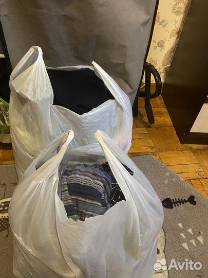 Отдам одежду